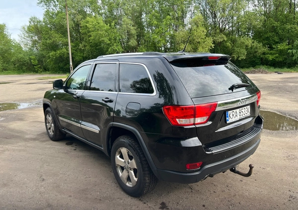 Jeep Grand Cherokee cena 62000 przebieg: 169388, rok produkcji 2012 z Biskupiec małe 106